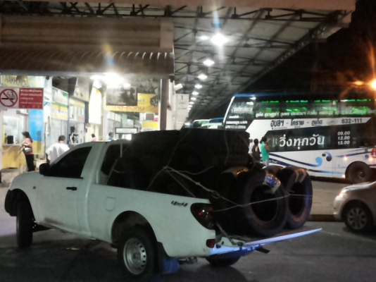 ยาง 37" Humvee 37/12.5/16.5 สวยใหม่