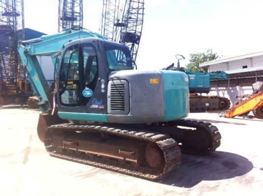 รถขุด Kobelco SK135SR-1ES จากญี่ปุ่น สนใจโทร. 080-6565422 (หนิง)