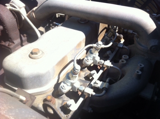 รถขุด Kobelco SK135SR-1ES จากญี่ปุ่น สนใจโทร. 080-6565422 (หนิง)