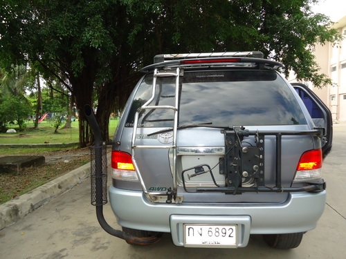 Toyota hilux (sport rider)