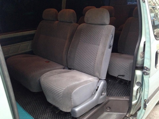 ขายรถตู้ ปี2003 เครื่อง kz พึ่งวาง วิ่งได้แค่ 300 โล เบาะหมุน สีเดิม ไม่เคยชน