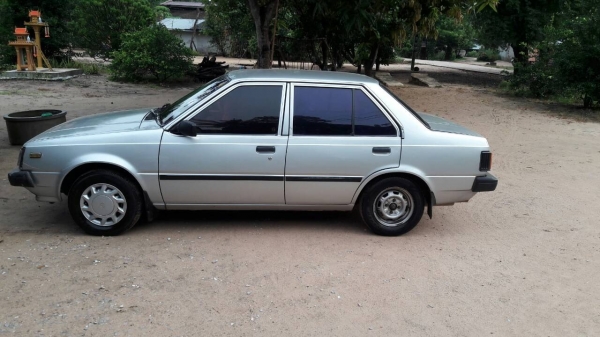 ขายควบ 2 คัน SUNNY และ SANTAR