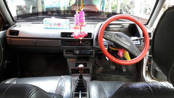 ขายควบ 2 คัน SUNNY และ SANTAR