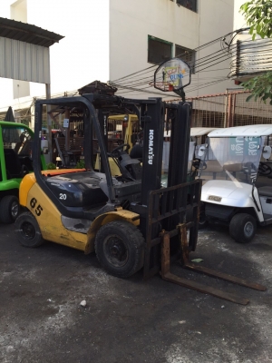 ขายรถยกโฟร์คลิฟท์ยี่ห้อKOMAT'SU FG20 รุ่นใหม่ ขายรถยกโฟร์คลิฟท์ยี่ห้อKOMAT'SU FG20 รุ่นใหม่