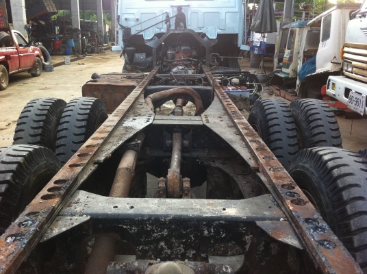 ISUZU FVZ นางฟ้า หัวลากคัสซี เครื่องฟิตใหม่ 100\% 6HE1-195 แรงม้า ยางใหม่ 10 เส้น คัสซีสวยมาก ทะเบียนพร้อมโอน