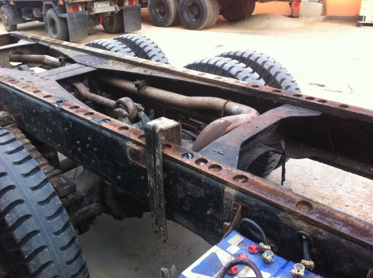 ISUZU FVZ นางฟ้า หัวลากคัสซี เครื่องฟิตใหม่ 100\% 6HE1-195 แรงม้า ยางใหม่ 10 เส้น คัสซีสวยมาก ทะเบียนพร้อมโอน