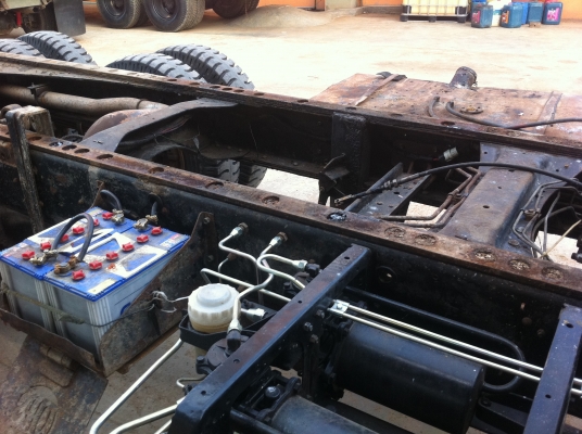 ISUZU FVZ นางฟ้า หัวลากคัสซี เครื่องฟิตใหม่ 100\% 6HE1-195 แรงม้า ยางใหม่ 10 เส้น คัสซีสวยมาก ทะเบียนพร้อมโอน