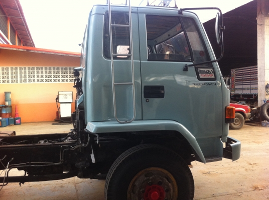 ISUZU FVZ นางฟ้า หัวลากคัสซี เครื่องฟิตใหม่ 100\% 6HE1-195 แรงม้า ยางใหม่ 10 เส้น คัสซีสวยมาก ทะเบียนพร้อมโอน