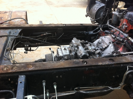 ISUZU FVZ นางฟ้า หัวลากคัสซี เครื่องฟิตใหม่ 100\% 6HE1-195 แรงม้า ยางใหม่ 10 เส้น คัสซีสวยมาก ทะเบียนพร้อมโอน