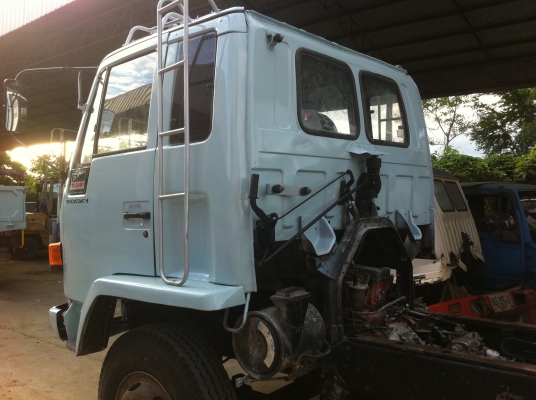 ISUZU FVZ นางฟ้า หัวลากคัสซี เครื่องฟิตใหม่ 100\% 6HE1-195 แรงม้า ยางใหม่ 10 เส้น คัสซีสวยมาก ทะเบียนพร้อมโอน