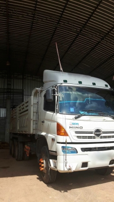 รถฮีโน่ 10 ล้อดั้ม FM1A  344 แรงม้า. ปี 55  ( มีขาย 2 คัน. )     สนใจติดต่อ  081 - 6079515