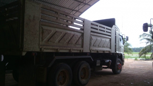 รถฮีโน่ 10 ล้อดั้ม FM1A  344 แรงม้า. ปี 55  ( มีขาย 2 คัน. )     สนใจติดต่อ  081 - 6079515