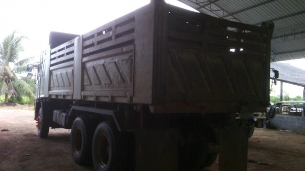 รถฮีโน่ 10 ล้อดั้ม FM1A  344 แรงม้า. ปี 55  ( มีขาย 2 คัน. )     สนใจติดต่อ  081 - 6079515