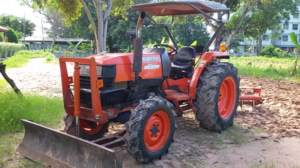 L4508Di ปี52เล่มพร้อมอุปกรณ์ 2 ชิ้นครับ