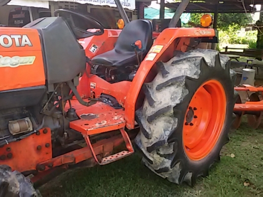 L4508Di ปี52เล่มพร้อมอุปกรณ์ 2 ชิ้นครับ