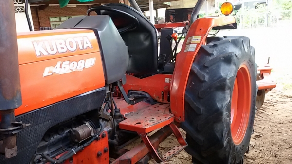 L4508Di ปี52เล่มพร้อมอุปกรณ์ 2 ชิ้นครับ