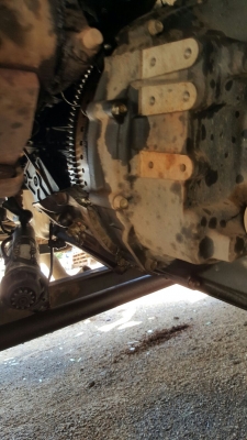 รถอีซูซุ 10 ล้อ FXZ 360 แรงม้า. ปี 50   ( * ขายตามสภาพ. )     สนใจติดต่อ  081 - 6079515