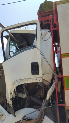 รถอีซูซุ 10 ล้อ FXZ 360 แรงม้า. ปี 50   ( * ขายตามสภาพ. )     สนใจติดต่อ  081 - 6079515