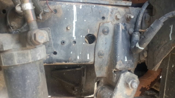 รถอีซูซุ 10 ล้อ FXZ 360 แรงม้า. ปี 50   ( * ขายตามสภาพ. )     สนใจติดต่อ  081 - 6079515