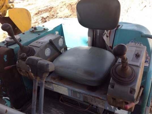 แม็คโคเล็ก มีหัวกระแทก มีปุ้งกี๋  2 ระบบ  เก่านอกเอกสารอินวอยซ์