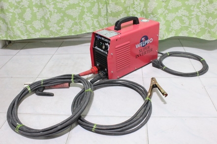 ตู้เชื่อมระบบอินเวอร์เตอร์ welpro ขนาด160A สภาพเกิน 90 เปอร์เซนต์ อุปกรณ์ครบครับ