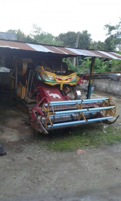 ขายรถเกี่ยวเจ้าช้างปี52ช่วงล่างใหม่รถเกี่ยวปี52 เครื่องjo8c  ปั๊มอีตั้น23 มอเตอร์ตรง