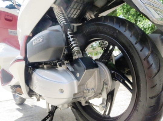 Honda PCX 150 สดใหม่ ไมล์น้อย เดิมแท้ดี ไม่มีบิวด์