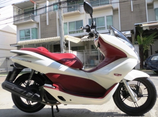 Honda PCX 150 สดใหม่ ไมล์น้อย เดิมแท้ดี ไม่มีบิวด์