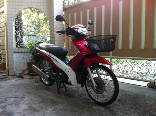 ขออนุญาติขาย HONDA WAVE 110-i แดงขาว ฟรีค่าโอน