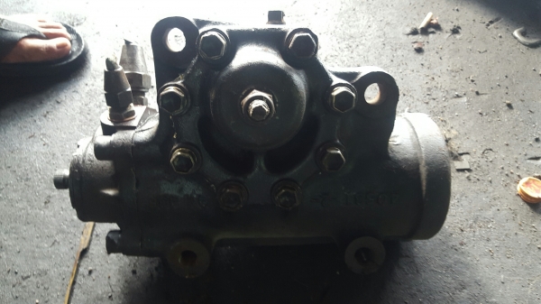 ขายกระปุกพวงมาลัยเพาเวอร์ NASSAN UD