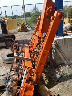 ขาย เครน ขนาด 3.7 ตัน 3 ปลอก พร้อมหัวเจาะ สว่าน ขุดวางเสา ยี่ห้อ UNIC ขาย เครน ขนาด 3.7 ตัน 3 ปลอก พร้อมหัวเจาะ สว่าน ขุดวางเสา ยี่ห้อ UNIC