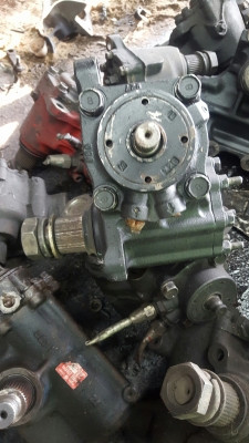 ขายกระปุกพวงมาลัยเพาเวอร์ ISUZU DECA