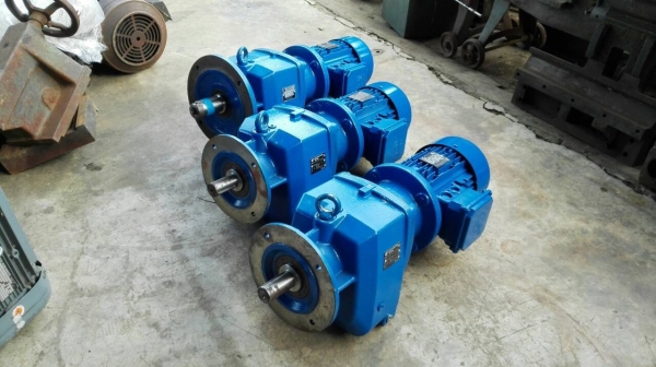 ======= Sold Out!! ======== มอเตอร์เกียร์หน้าแปลน NORD Germany 2 HP. 380 V. อัตราทด 1:10 ของใหม่แกะลัง!! มี 3 ตัว..089-2499-123 นครปฐม