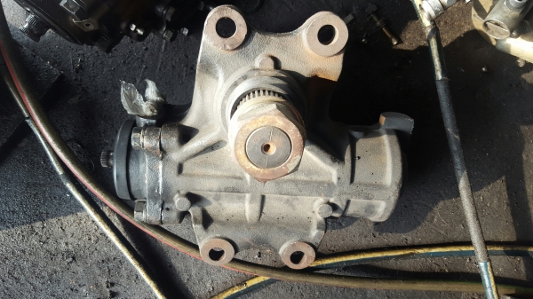 ขายกระปุกพวงมาลัยเพาเวอร์ HINO MEGA