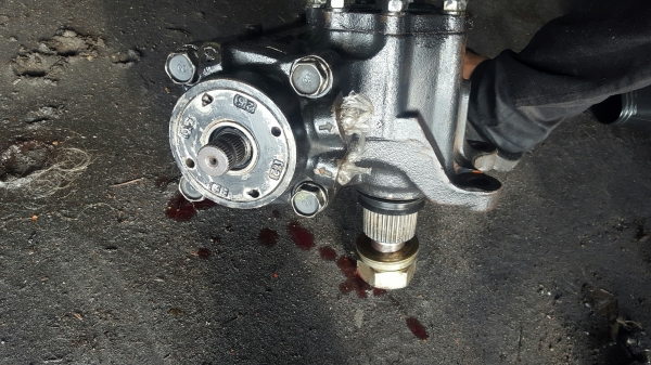 ขายกระปุกพวงมาลัยเพาเวอร์ HINO MEGA