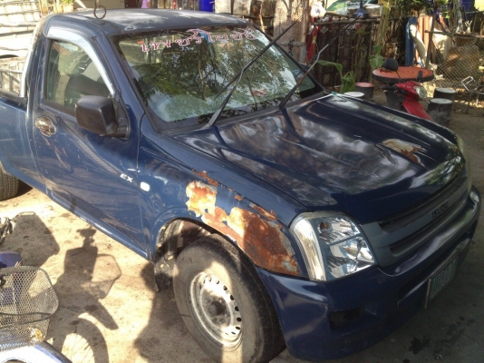 ขายด่วน isuzu d-max ปี 2002 110,000