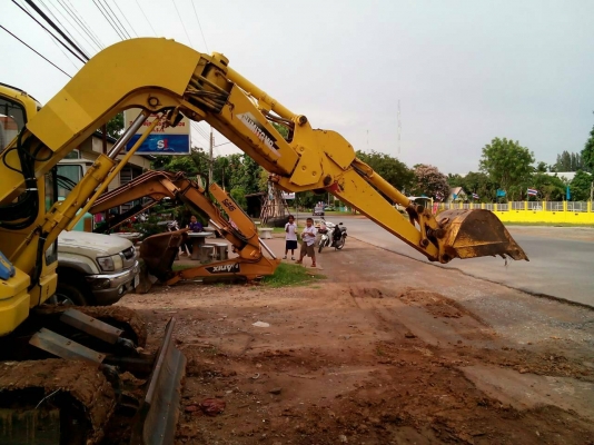 ขายSUMITTOMO 60 U-2เอกาสารครบพร้อมใช้ ราคาต่อรองได้ ติดต่อ คุณ อ๊อฟ พิจิตร 086-737-9991