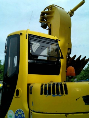 ขายSUMITTOMO 60 U-2เอกาสารครบพร้อมใช้ ราคาต่อรองได้ ติดต่อ คุณ อ๊อฟ พิจิตร 086-737-9991