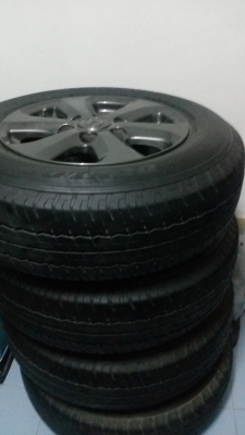 ขายยางรถปิกอัพ215/70R16