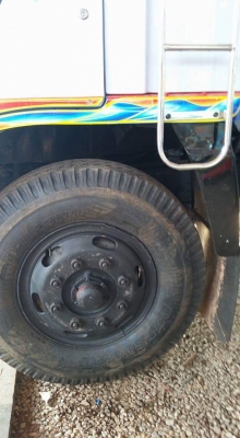 ขาย195 แรง 6ล้อใหญ่ ยาง900 ยาว7 เมตร 084-6575265