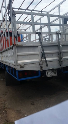 ขาย195 แรง 6ล้อใหญ่ ยาง900 ยาว7 เมตร 084-6575265