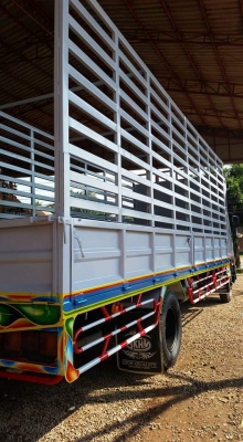 ขาย195 แรง 6ล้อใหญ่ ยาง900 ยาว7 เมตร 084-6575265