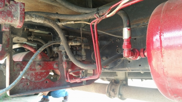 ขาย195 แรง 6ล้อใหญ่ ยาง900 ยาว7 เมตร 084-6575265