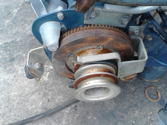 จำหน่ายเครื่องดีเซล 2 และ 3 สูบ