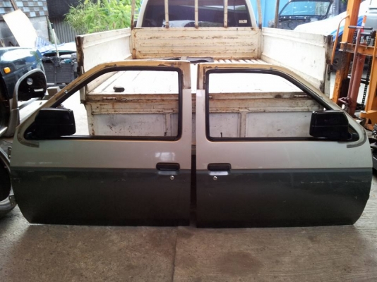 ประตูไฟฟ้า Terrano I แกะจากจอเหลี่ยม