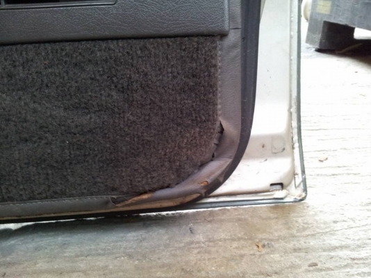 ประตูไฟฟ้า Terrano I แกะจากจอเหลี่ยม