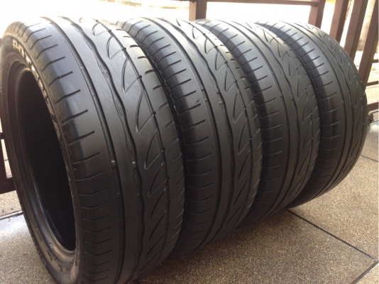 ยาง Bridgestone Adrenalin RE002 205 55 16 สิ้นปี11 พร้อมใช้งาน ไม่มีปะ