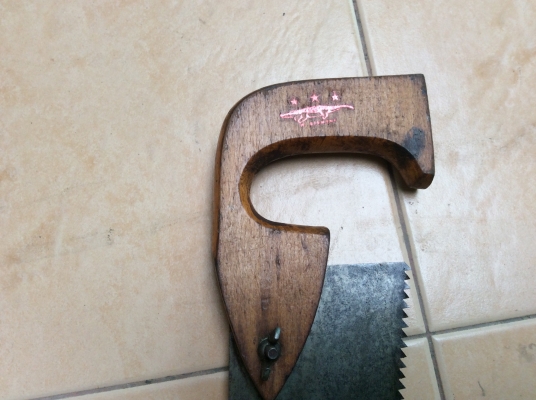 เลื่อยไม้เก่าเก็บเยอรมัน