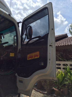 ขายดาวน์รถ22ล้อดั้มพ์ HINO FM2PNLD เครื่อง380แรงม้ากับหาง SMM ปี56 สนใจโทร. 081-970-1072