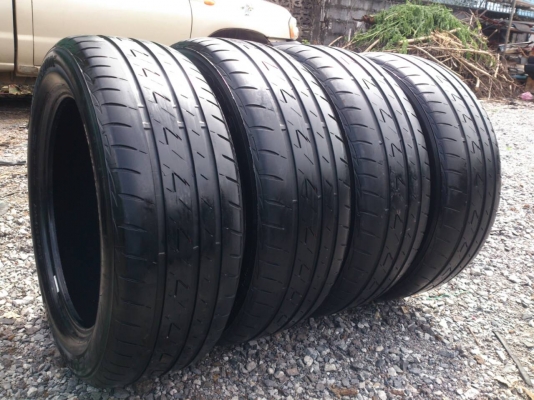 ขายยาง 205/55R16 Bridgestone Ecopia EP200 ยางสัปดาห์ที่29ปี14 ดอกยางเต็มนิ่มลึกสดเท่ากันไม่แตกลายไม่ร้าวไม่กินข้างไม่มีปะ สวยๆ จำนวน 1 ชุด 3900